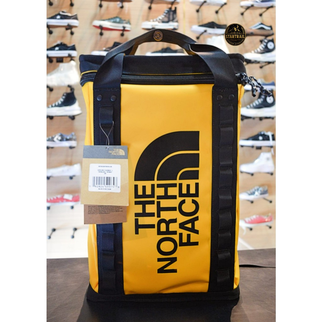 กระเป๋าเป้สะพายหลัง"THE NORTH FACE"Explore Fusebox Daypack-L(30L) - NPF, Summit Gold/TNF Black-NPFสิ