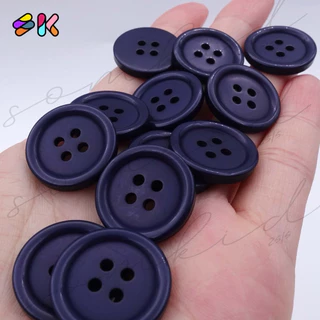 somkid กระดุมพลาสติกเนื้อดี 4รู ขอบเล็ก ขนาด 20mm(Size32L) และขนาด25mm(size40L) แซ็กเครื่องจักรได้ สอยมือได้