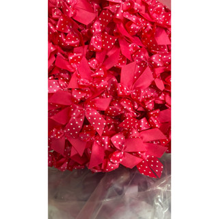 โบว์ขนาด3*4 ซม. แพ็ค 50  ชิ้น 20฿