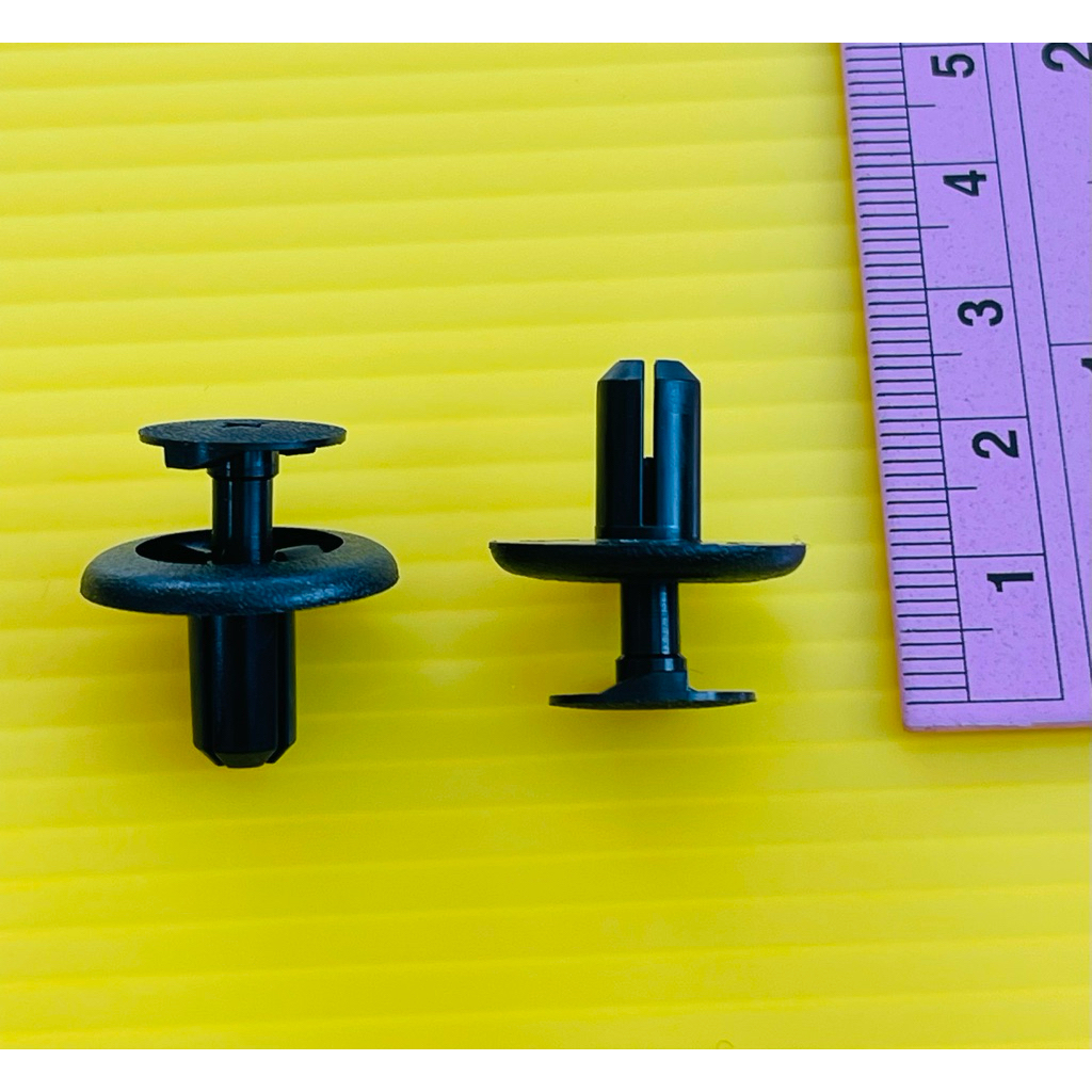 กิ๊บยึดแผงใต้เครื่องtoyota vios yaris altis camry alphardแท้100%