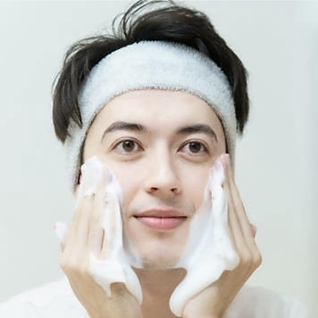 Neutrogena Men Face Wash 100g คลีนซิ่งโฟมทำความสะอาดผิวหน้าผู้ชายสูตรพิเศษจากนูโทรจิน่าเม็น ราคา ถูกที่สุด ดีลบีเคเค แกลเลอรีภาพที่ 4