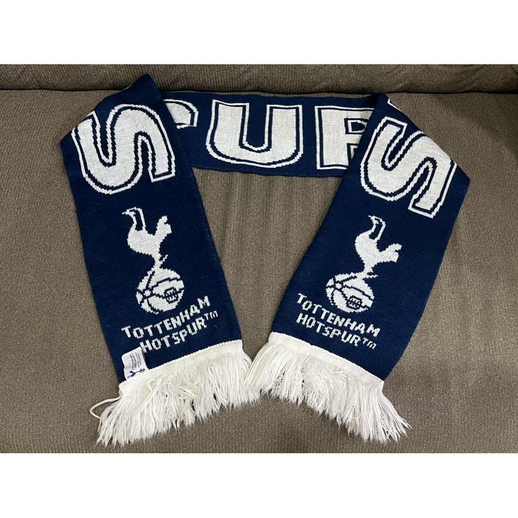 ผ้าพันคอลิขสิทธื์แท้สโมสรสเปอร์ ปี 2018 Tottenham Hotspur F.C. (SPURS) Official Licensed Scarf