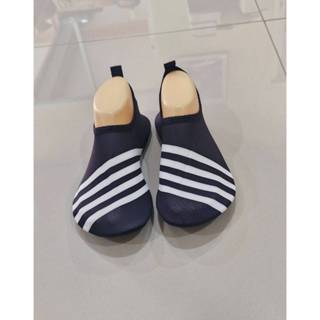 Dry Super รองเท้าเดินชายหาดผู้ใหญ่ รุ่น คาดขาว