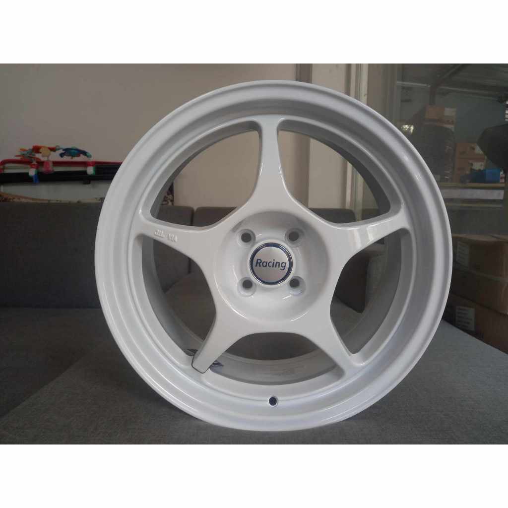 แม็กใหม่ขอบ 17 ใส่รถ 4 รู 100 สีขาว