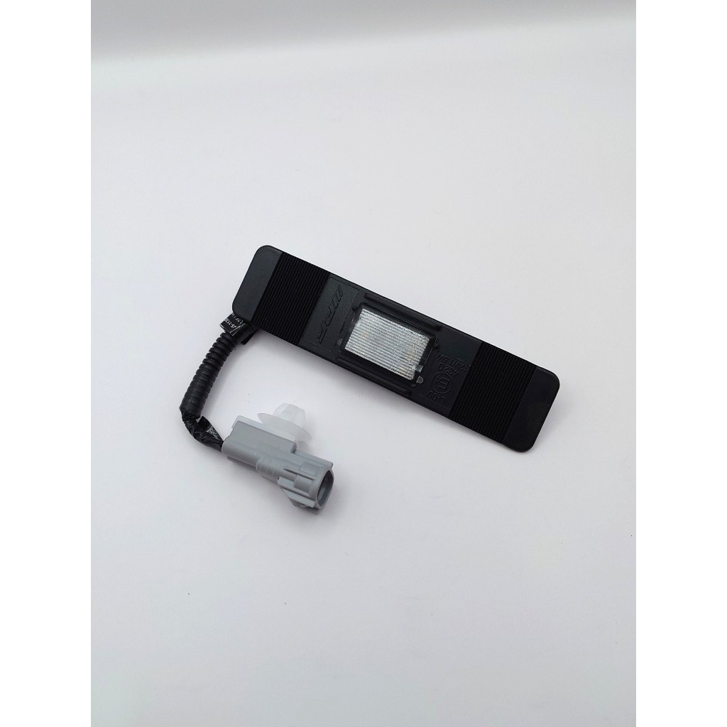 หลอดไฟส่องแผ่นป้ายทะเบียน รถฟอร์มวัน Fomm one (License Plate Light) ของแท้ มือ1