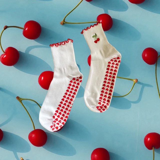 [พร้อมส่ง] 🍒Cherry Pop🍒 Grip Socks ถุงเท้ากันลื่น สำหรับโยคะ พิลาทิส ออกกกำลังกาย