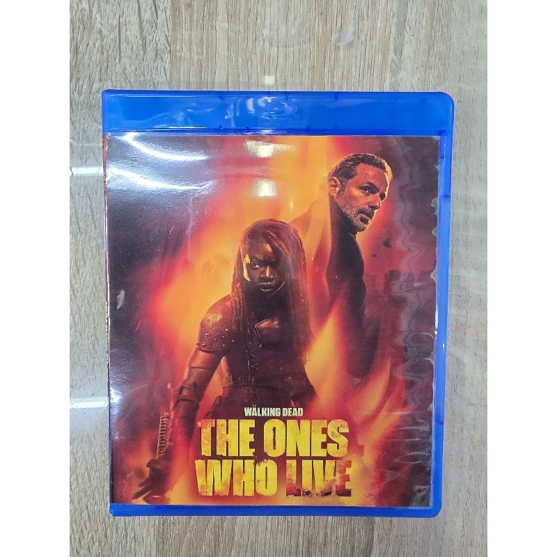 บลูเรย์Walking Dead The Ones Who Live ปรับเลือกพากย์ไทยมาสเตอร์/อังกฤษและซับไทยได้ครับ (1แผ่นจบ)ภาพชัดFull Hd1080pครับ