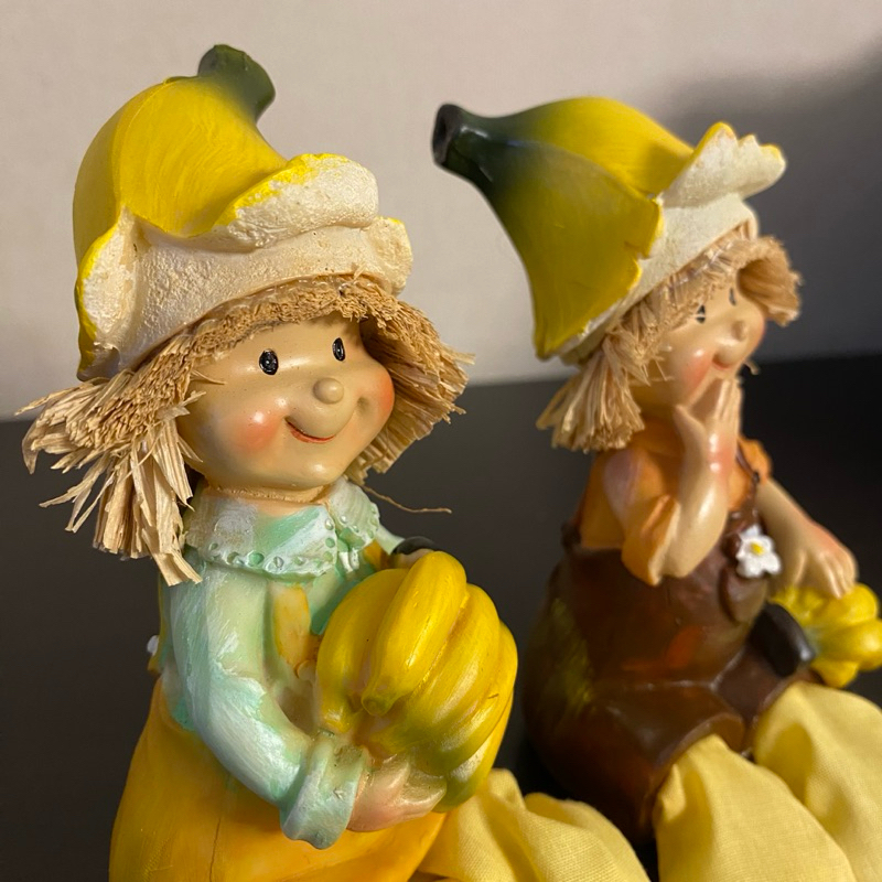 Kentoyshop ตุ๊กตาเรซิ่นนั่งห้อยขา หัวสตอร์เบอรี่ หัวกล้วย สูง 19 ซม.(ราคาต่อคู่) - รูปที่ 4