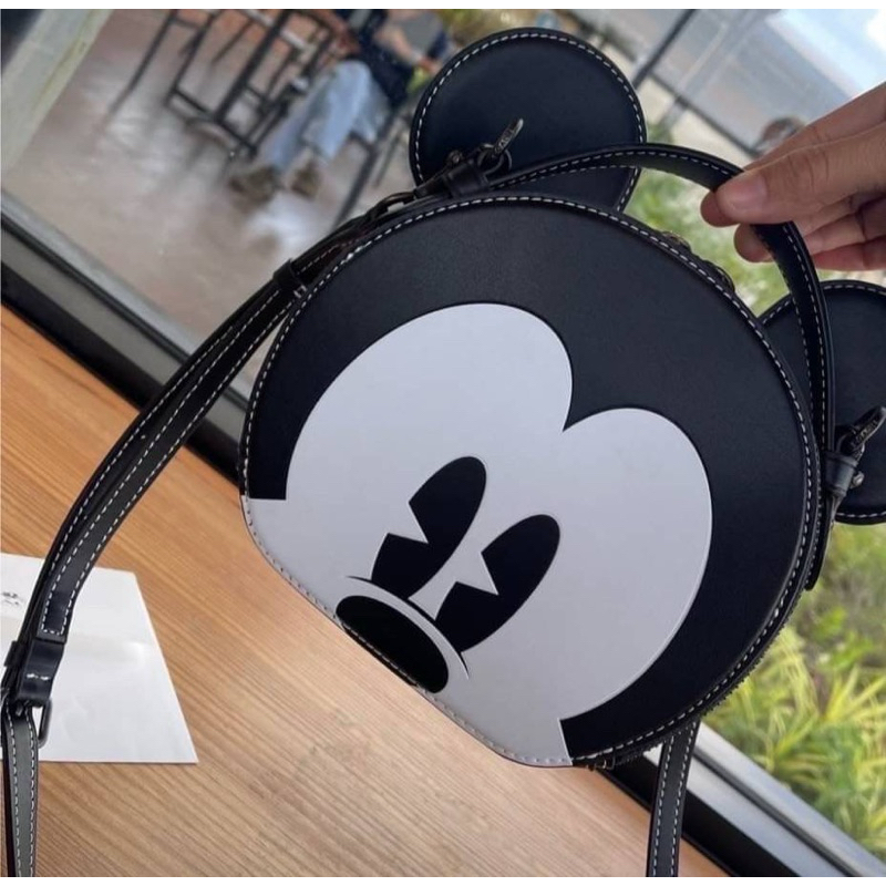 COACH CM840 DISNEY X COACH CANTEEN CROSSBODY WITH MICKEY MOUSE