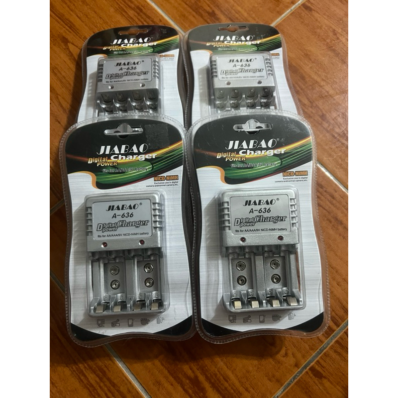 ที่ชาร์จถ่าน AA / AAA / 9V ถ่านชาร์ต ถ่านชาร์จ