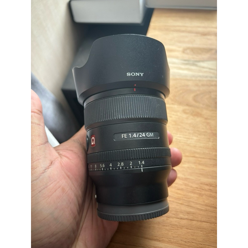 Sony 24 f1.4gm กล่องครบ ประกันศูนย์หมด
