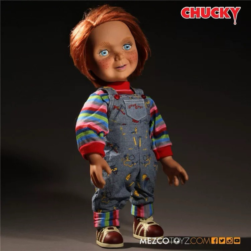 Mezco Mega Scale Child's Play Good Guy Chucky Happy Face Talking Doll Figure 38 cm