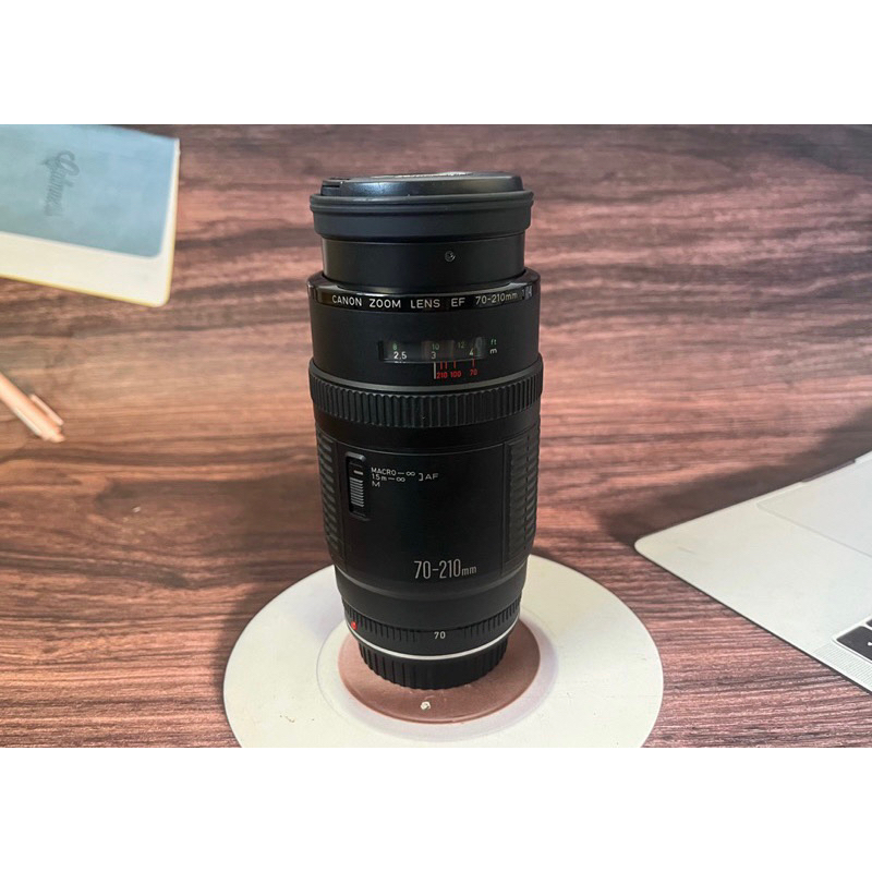 Canon EF 70-210mm f4 Macro