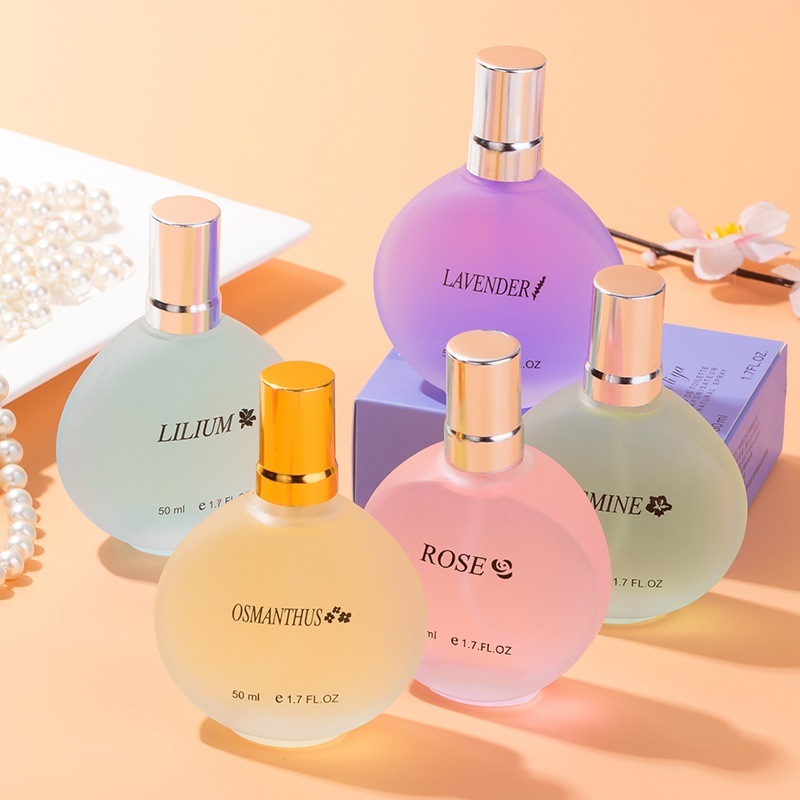 มาใหม่ Shi li ya น้ำหอมสำหรับผู้ชายผู้หญิง น้ำหอมกลิ่นดอกไม้ 50ml. ရေမွှေးအသစ်ထပ်ရောက် ရနံ့ 5 မျိုးရှိ