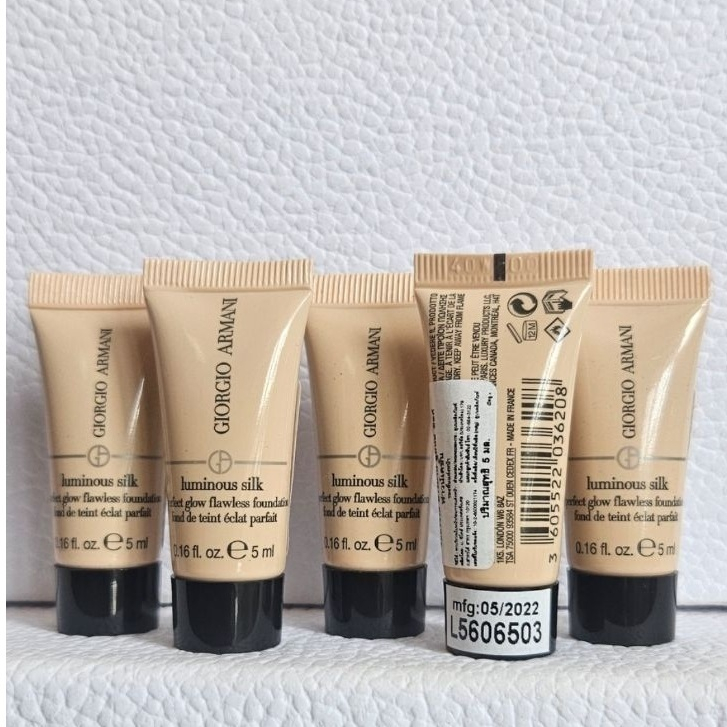 Beauty-Siam พร้อมส่ง รองพื้นขนาดทดลอง Armani Luminous Silk Foundation 5mL