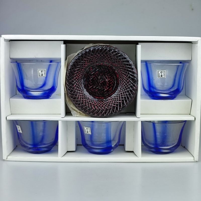 **ขายเหมายกกล่อง 5ใบ** แก้ว welcome drink งานแก้วเป่า งานกล่อง(เก่า) สินค้าไม่ผ่านใช้งาน เนื้อหนา ที