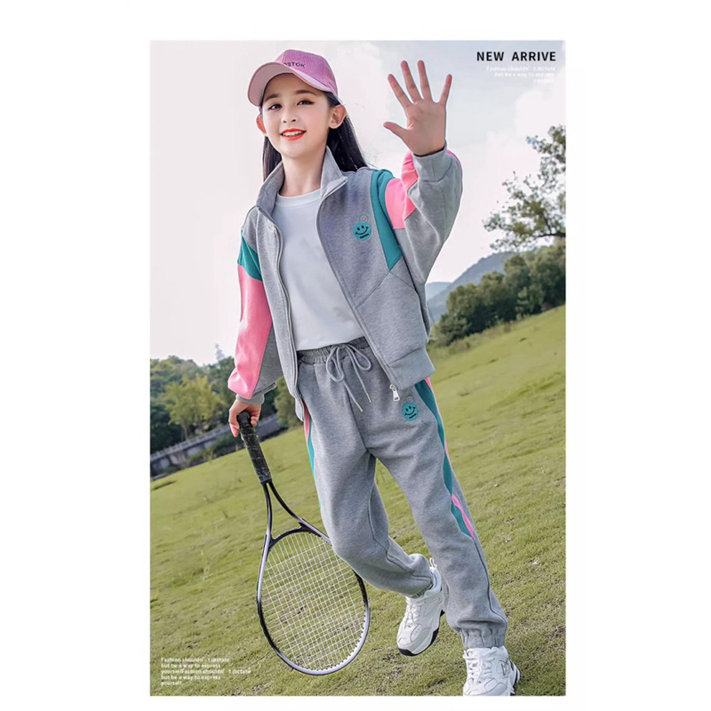 (206)เสื้อกันหนาวเด็ก 2 เสื้อ+กางเกง คุ้มค่าคุ้มราคา พร้อมส่งทันที