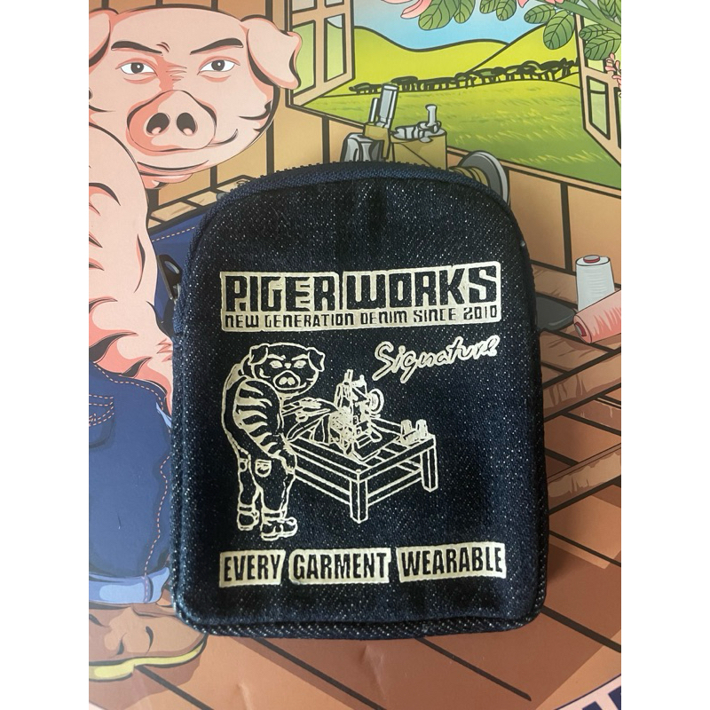 zip pouch piger works กระเป๋าซิปริมแดง ยีนส์ Signature 300 inches ใบ พร้อมลายเซ็นเจ้าของแบรนด์ 🐷 🐯+ข