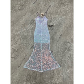 BT 03-7612  แม๊กซี้เดรสยาวสายเดี่ยวกริตเตอร์สีขาวเลื่อมสีรุ้…