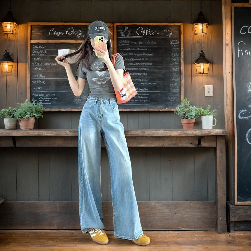 กางเกงยีนส์เอวสูง ทรงเป๊ะ ขากระบอก เนื้อผ้าหนากำลังดีใส่สบาย สีเฟดสวยมาก jeans