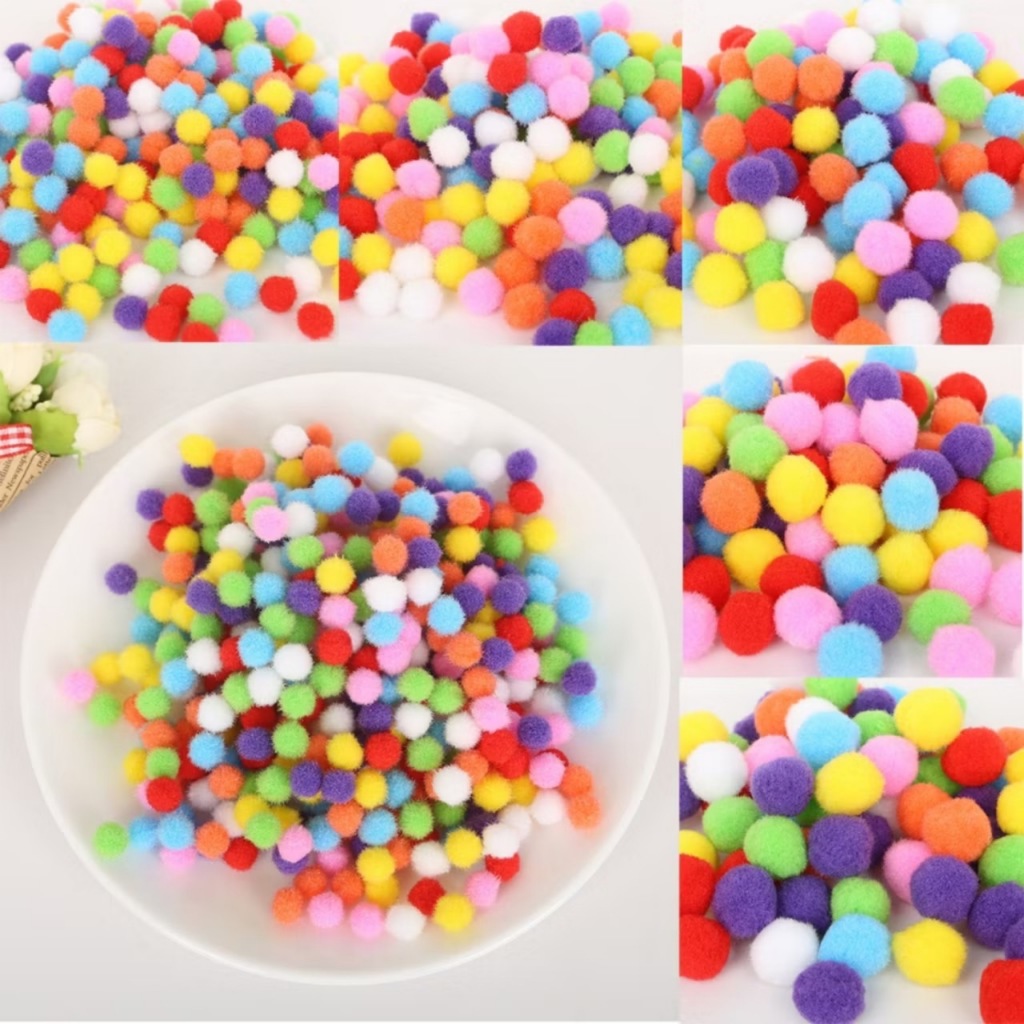 ปอมปอมเนื้อกำมะหยี่คละสี (ขนาด 8 มิล )