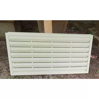 เกล็ดช่องลมระบายอากาศประตู PVC ขนาด 47*25 ซม. สีครีม , สีขาว , สีเทา , สีวอทนัท