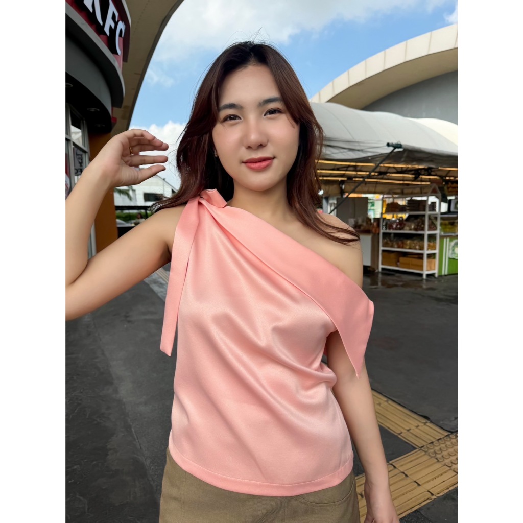 A60 เสื้อปาดไหล่ข้างเดียว ผูกโบว์ไหล่แฟชั่น เปิดไหล่ข้างเดียว