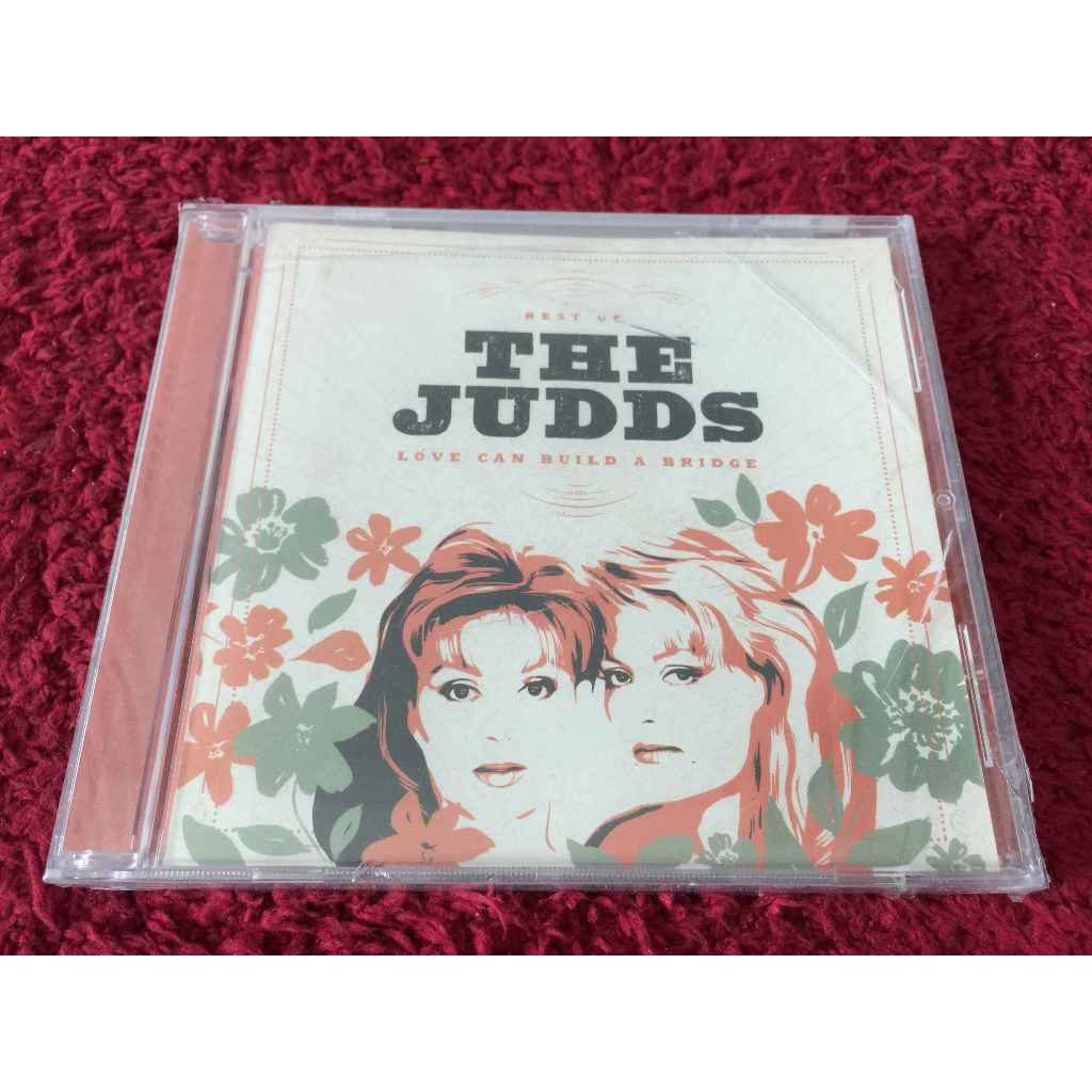 CD ซีดีเพลงสากล The Judds - Best Of The Judds: Love Can Build A Bridge สภาพตามรูปปกMaizui