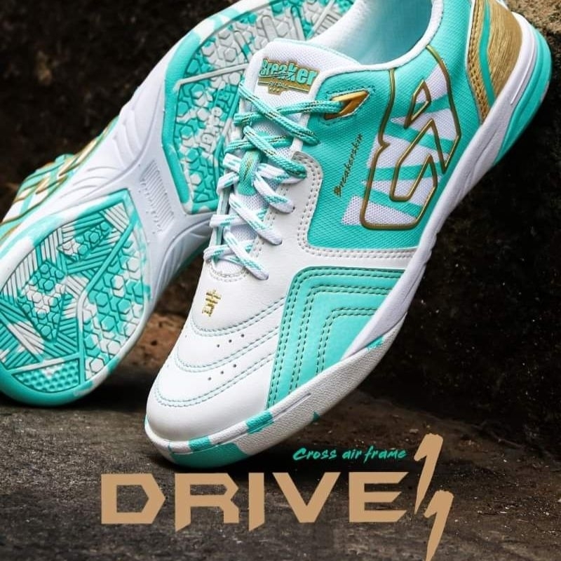(Breakerลิขสิทธิ์💯)ไซส์ 38-44 รองเท้าฟุตซอล Breaker DRIVE 11