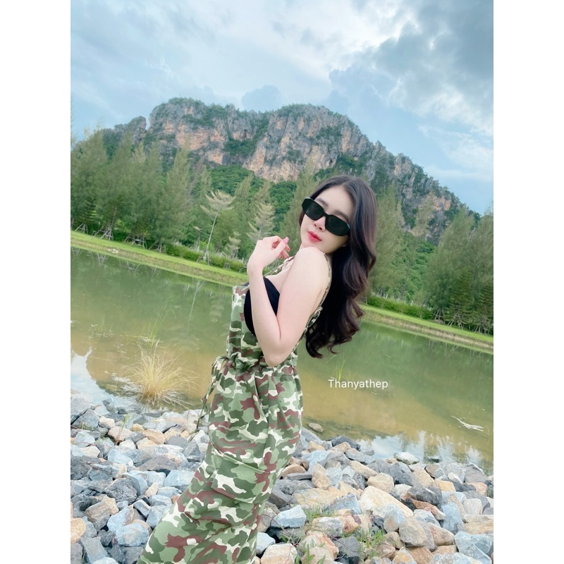 Thanyathep Set 2ชิ้น เอี๊ยมลายทหารคุมโทน สุดฮิต ผ้ายีนส์ทรงสวยมาก สาวอวบใส่ได้ ใครมีแพลนเที่ยวเขา ใส่แล้วลดอายุ