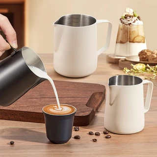 MIPH 304 เหยือกตีฟองนมสแตนเลส พิชเชอร์ Pitcher ถ้วยตีฟองนม ทำลายลาเต้อาร์ต ขนาด 350/600 ml