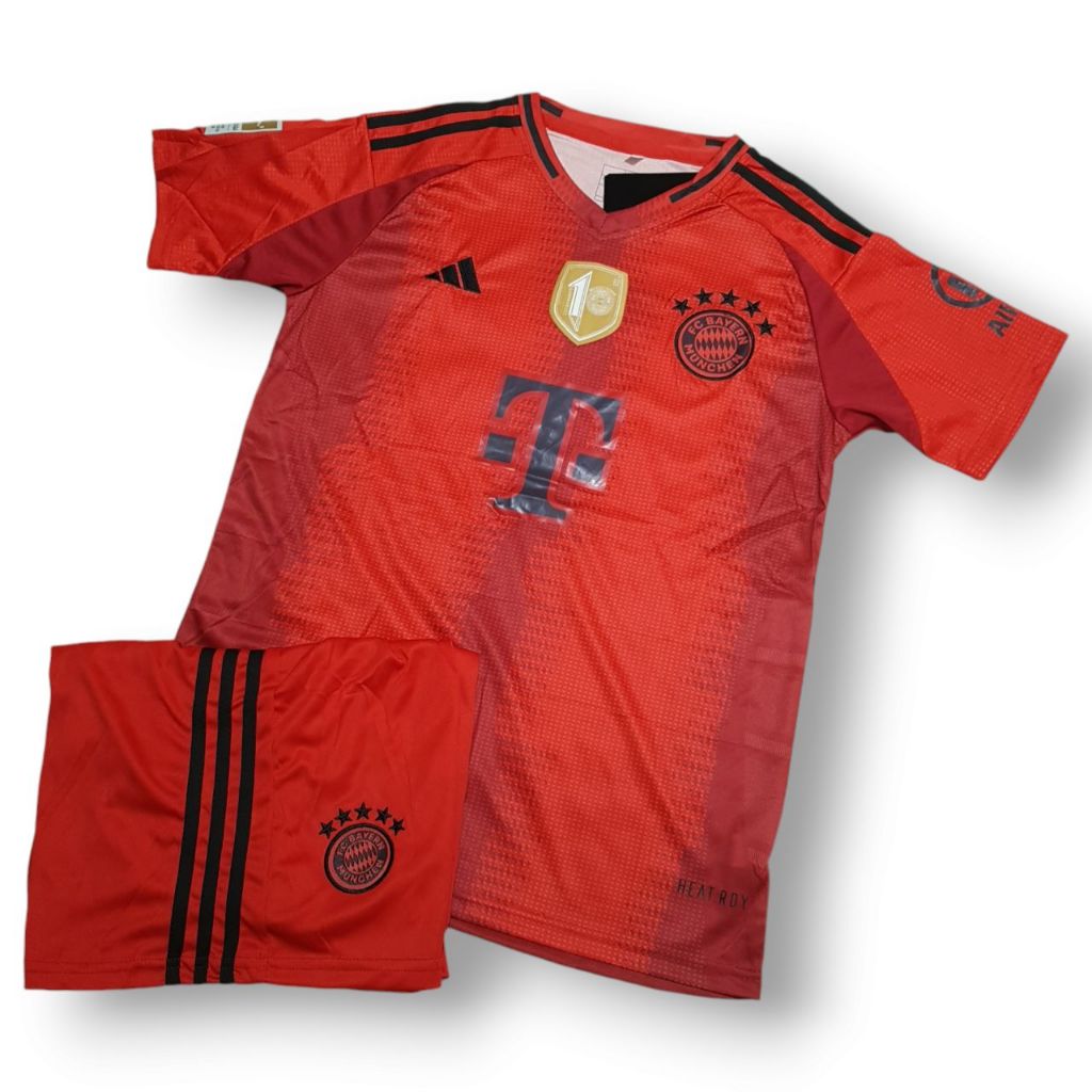 ชุดฟุตบบอล ทีม บาเยิร์น มิวนิค รุ่นใหม่ลา่าสุด 2024/25 ชุดผู้ใหญ่ ไซส์ M .L .XL. (เสื้อพร้อมกางเกง)