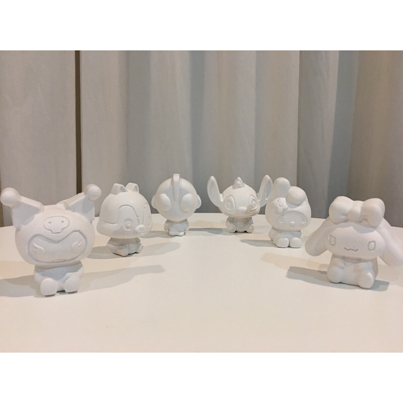 ตุ๊กตาปูนปลาสเตอร์ระบายสี 2 มิติ ตุ๊กตาปูนปลาสเตอร์มินิ