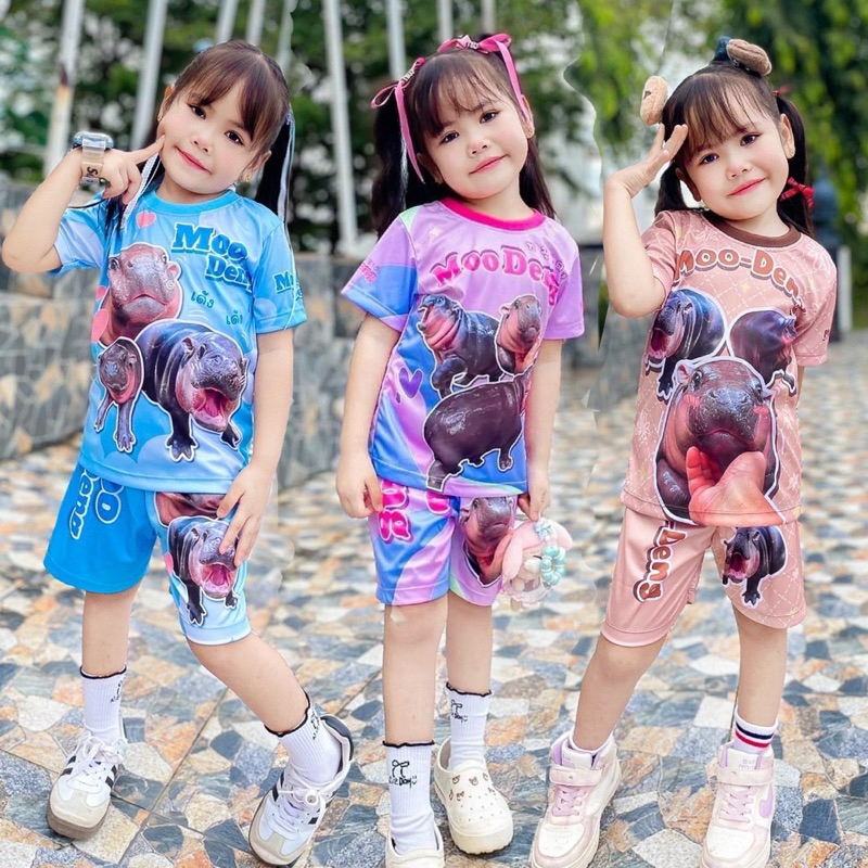 ชุดเซ็ทรุ่นหมูเด้ง เสื้อแขนสั้น+กางเกงขาสั้น ชุดเด็ก ลายการ์ตูน ผ้าไมโครไฟเบอร์