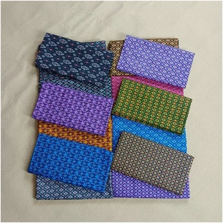 ผ้าถุงลายไทยขั้นสูง เย็มนุ่ง บแล้วพร้อ ผ้านุ่มและระบายอากาศได้ดี ไม่ลื่น ไม่มัน ไม่หดน้ำ ไม่ สกล