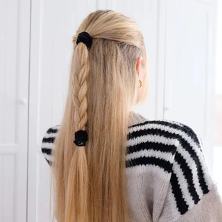 invisibobble ยางรัดผม ถนอมเส้นผม ยางรัดผมแบบผ้า รุ่น HAIRTIE Ecotie สี Mocha (1 กล่องบรรจุ 5 ชิ้น)