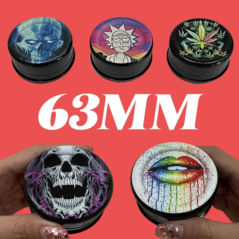 ที่บดสมุนไพรขนาดพกพา วัสดุพลาสติกอย่างดี ไซส์ 63mm 3ชั้น Grinder รูปแบบการ์ตูน เลือกสีได้ วงกลม