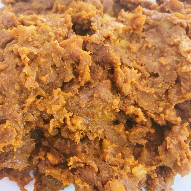 ไส้ไก่ผงกะหรี่ หอม อร่อย เข้มข้น 79฿ ทำใหม่ทุกวัน