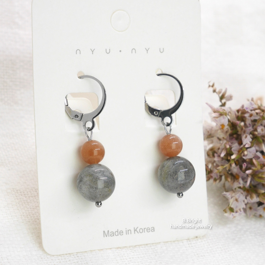 มีส่งด่วน💥 ต่างหูหินมงคล Labradorite & Peach Moonstone งานทำมือ 100% พร้อมส่งค่ะ