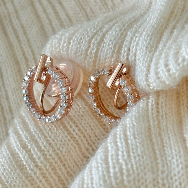 Tulip Clip On Earrings[ต่างหูหนีบ]