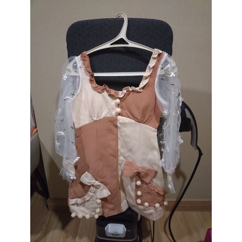 เดรสส้มครีม   มือสอง (แบรนด์ Maria diamond)