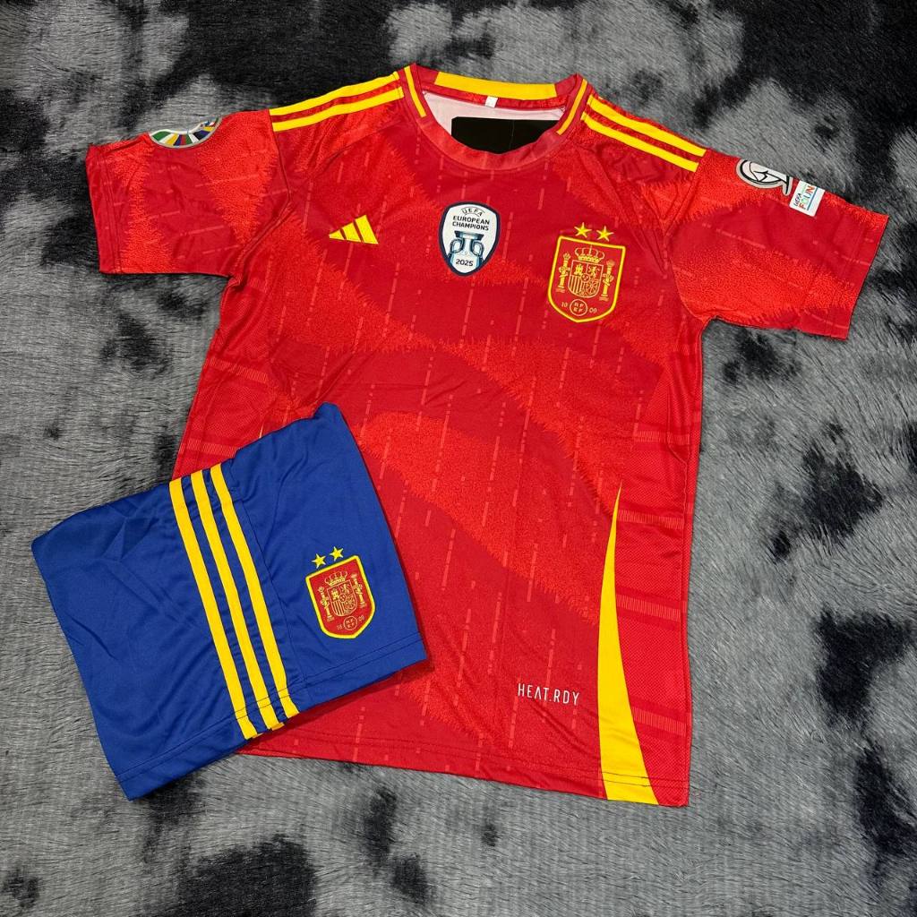 ชุดฟุตบอล ทีมสเปน ใหม่ล่าสุดปี 2024/25 ชุดผู้ใหญ่ แขนสั้น เสื้อพร้อมกางเกง