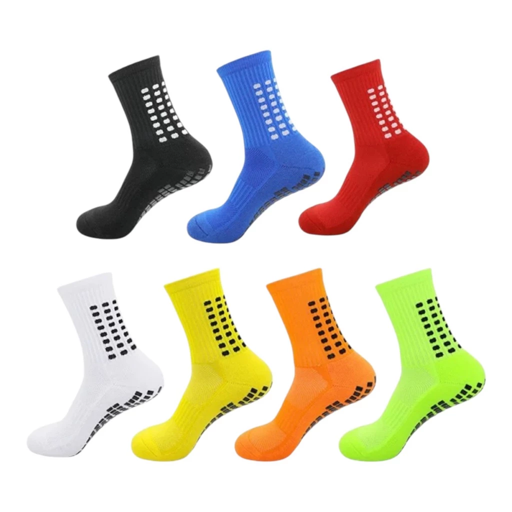 ถุงเท้ากีฬา ถุงเท้าฟุตบอล มีกันลื่น ฟรีไซส์ FREE SIZE (รองเท้า 36-45) ระบายอากาศดี พร้อมส่ง
