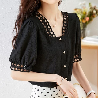 LHSunday พร้อมส่ง เสื้อชีฟองผู้หญิง เสื้อแฟชั่นผญ แขนพัฟฉลุลายสวยมาก แต่งกระดุมด้านหน้า ผ้าเนื้อดี ใส่ออกงานมาก ปังนะแม่