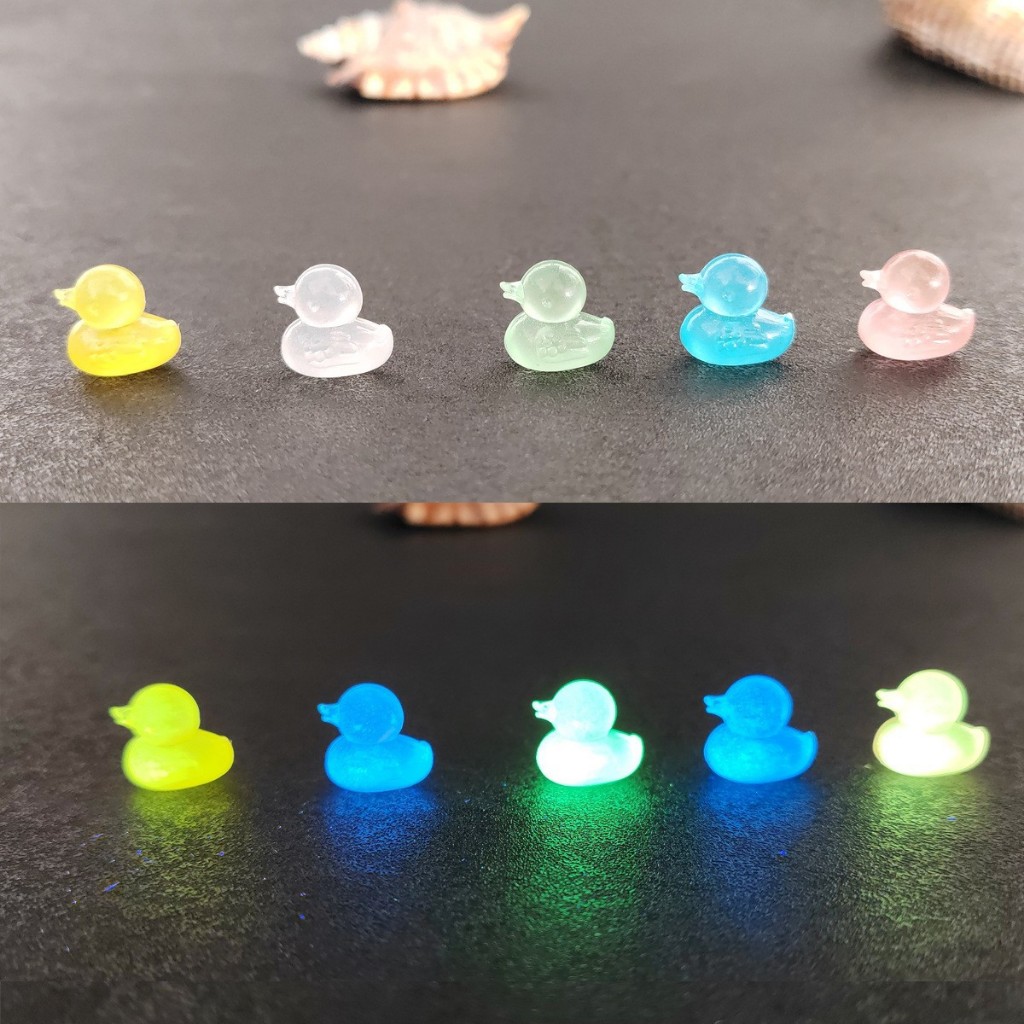 Mini Luminous เรซิ่นเป็ดน้อยของเล่น Surprise ตุ๊กตาตัวเลขตกแต่งบ้านปลอม Candy Guess กระเป๋าตาบอดสําหรับของขวัญเด็กใหม่