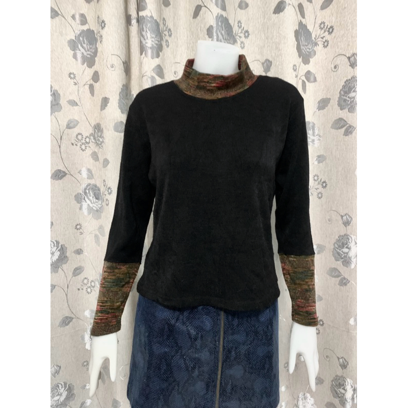 (SWY430)  เสื้อสเวตเตอร์ไหมพรม คอเต่า สภาพดี แบรนด์ญี่ปุ่น อก 38”  ⭐️มือสองค่ะ⭐️