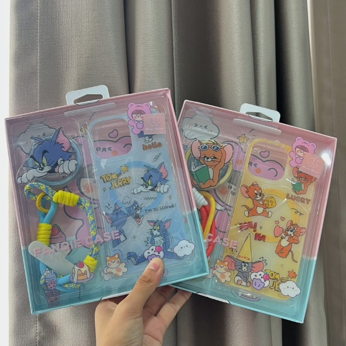 เคสลายการ์ตูนเจอร์รี่ทอม สำหรับiPhone 13/14 12Pm 13Pm 14Pm 15 16Pro Max รอรับการชาร์จแบบไร้สาย