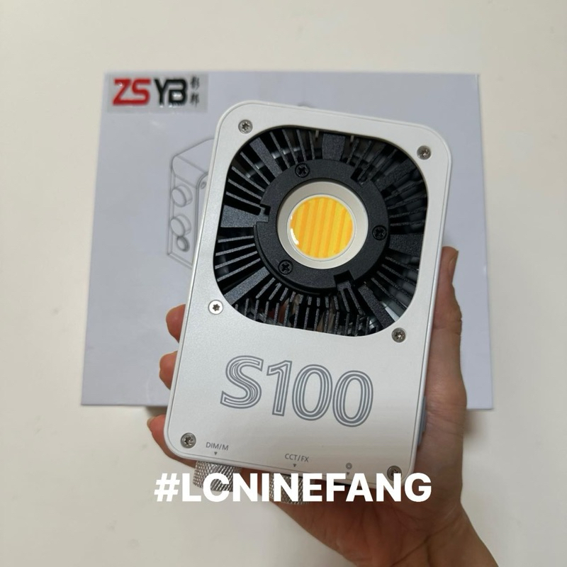 🛵ส่งด่วน ZSYB S100 New ไฟวิดีโอแบบถือ 100W ปรับสีได้ 2700-6500k Sport Light พกพาง่าย