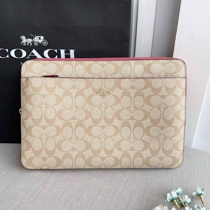 COACH กระเป๋าใส่โน้ตบุ๊ค เอกสาร  Laptop Sleeve In Colorblock Signature Canvas (COACH C5979)