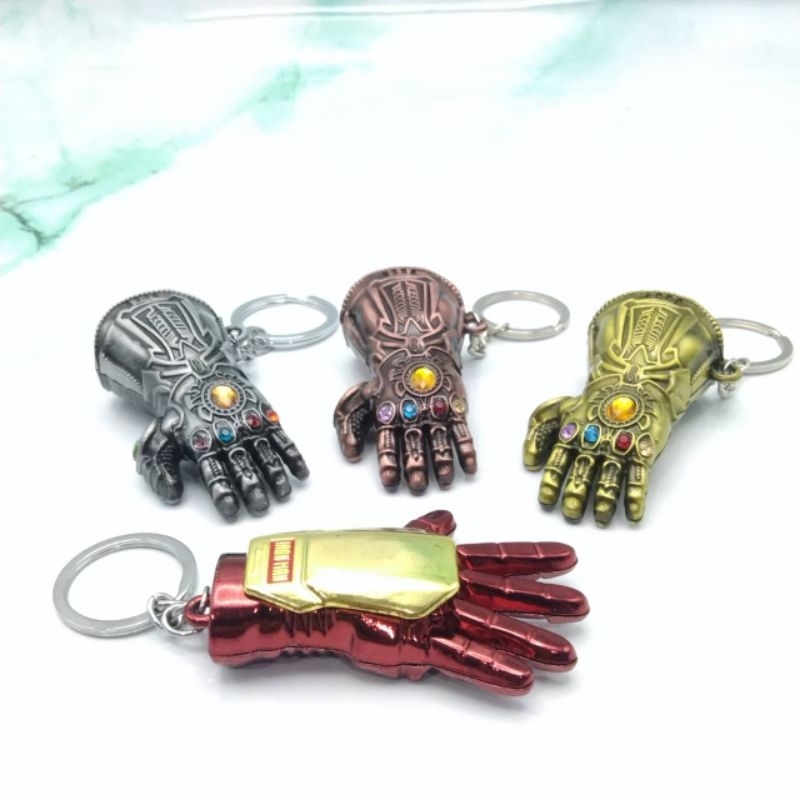 พวงกุญแจทานอร์ท avenger ส่งจากไทย